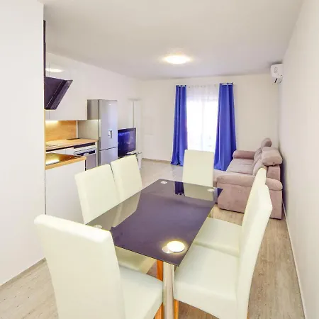 Katarina By Interhome *