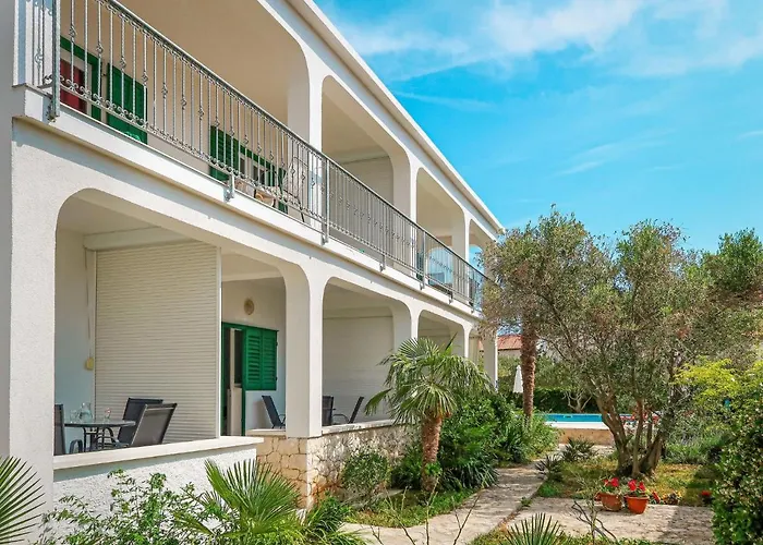 Apartamento Katarina By Interhome