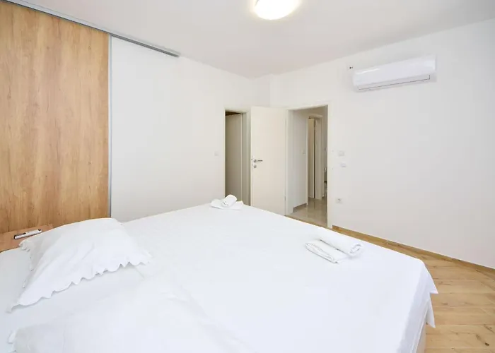 Katarina By Interhome *